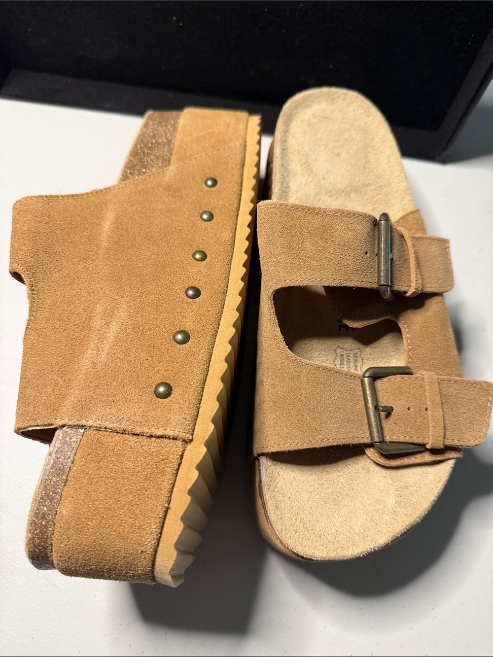 Women’s Double-Buckle Suede High Slide Sandals in Tan Suede Never Worn - Picture 2 of 3